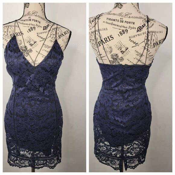 ASTR The Label Dress Sz XS Mini Lace Overlaid Spaghetti Strap Bodycon Going Out - Picture 1 of 12